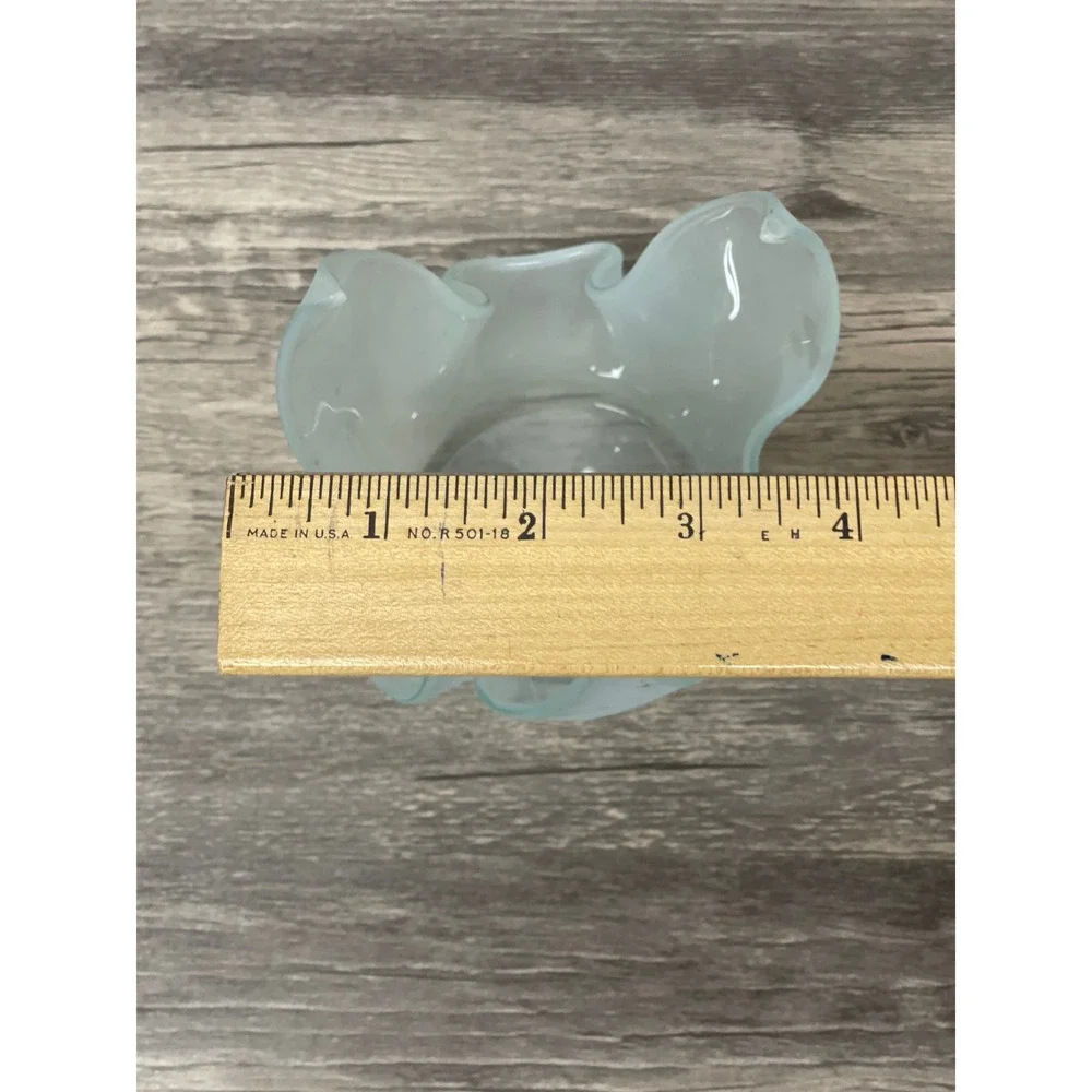 Handkerchief Vase‎ Frosted Glass Ruffled Rim Light Blue Vintage Art Glass 5.5